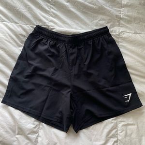 GYMSHARK ARRIVAL 5” SHORTS MEN BLACK -Medium